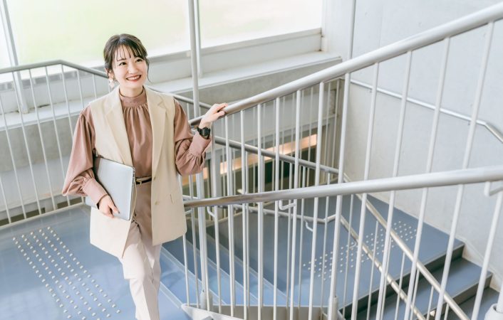 『シュープロ』始動！通勤・昼休み・階段…毎日の中に隠れた